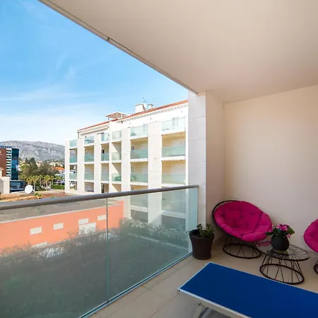 Apartment Style Luxury 2 *