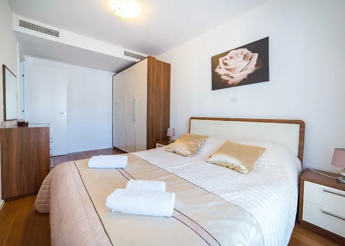 Style Luxury 2 Apartment *